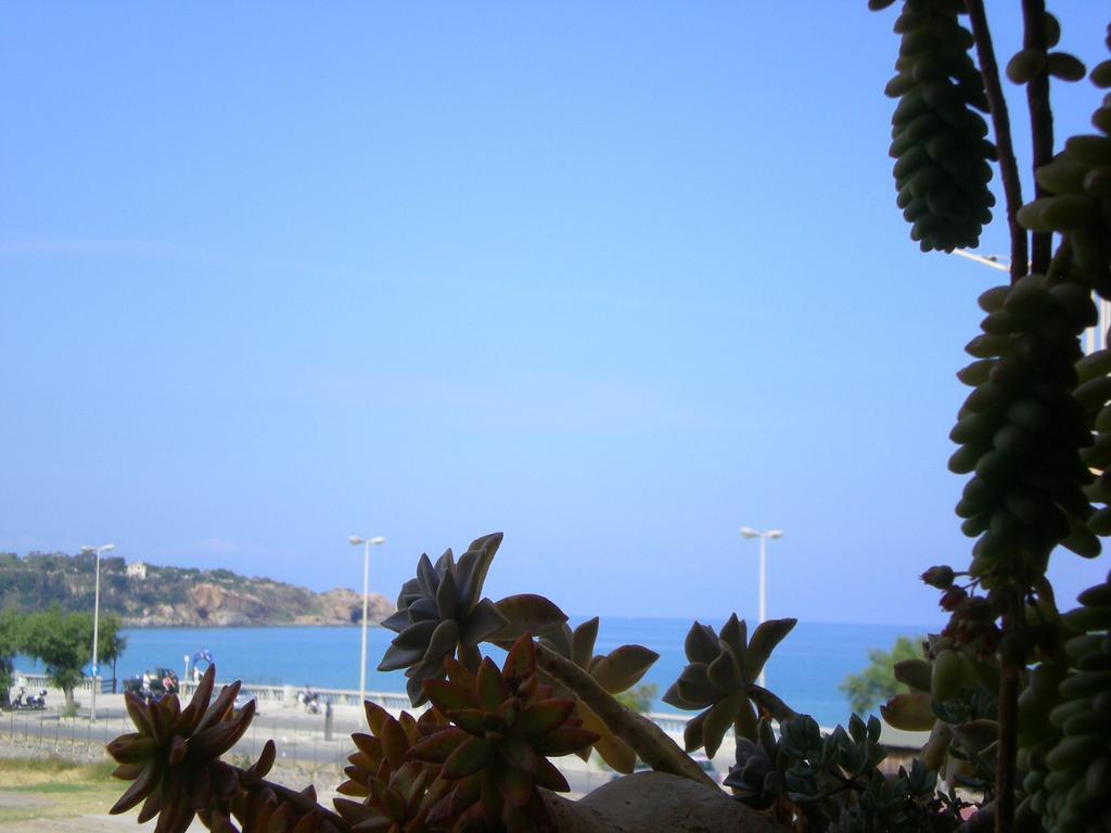 تْشيفالو Orizzonte B&B المظهر الخارجي الصورة